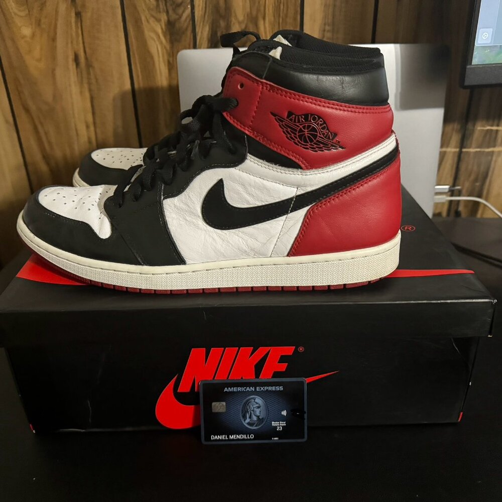 Nike Jordan 1 size 13 Black toe 2016
